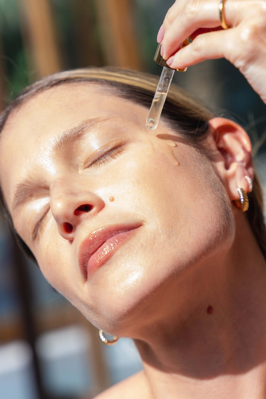 Lightweight Serums Under Sunscreen: 2026 No-Pill Review