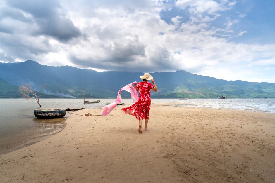 5 Vacation Dresses That Pack Small and Look Polished